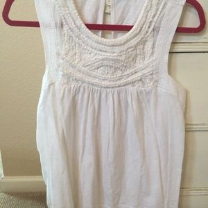 Anthropologie tank akemi and kin xs white
